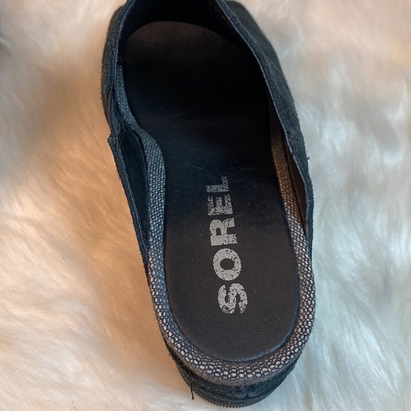 Sorel Suede Slip on Shoes Excellent Condition - Picture 11 of 12